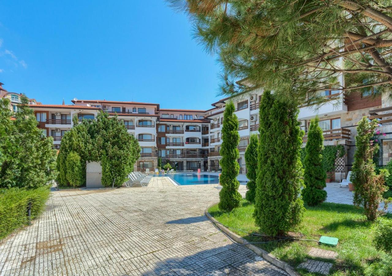 Robinson Beach Apartments النايت المظهر الخارجي الصورة