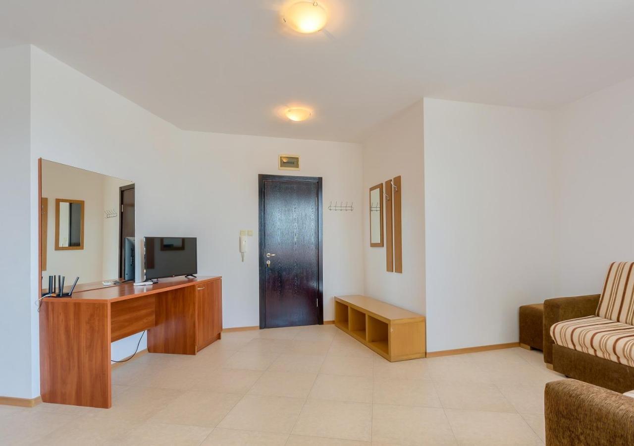 Robinson Beach Apartments النايت المظهر الخارجي الصورة