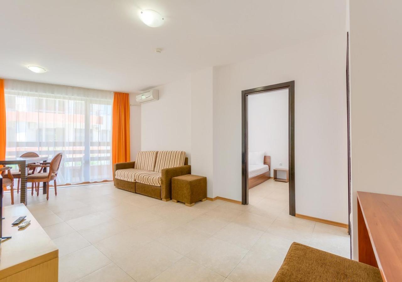 Robinson Beach Apartments النايت المظهر الخارجي الصورة
